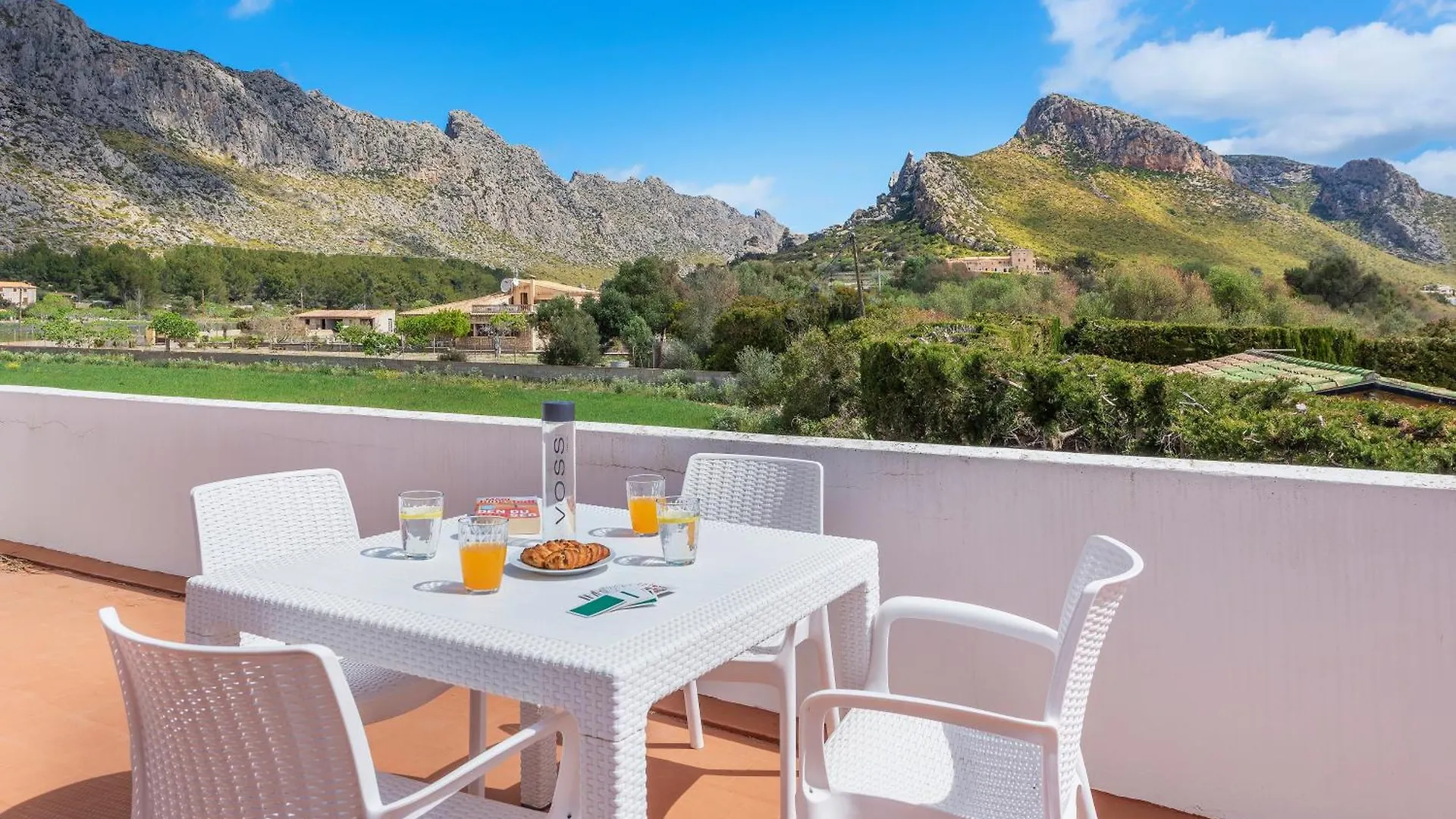 Villa D'Arbres - Stunning Mountain Views Puerto Pollensa España